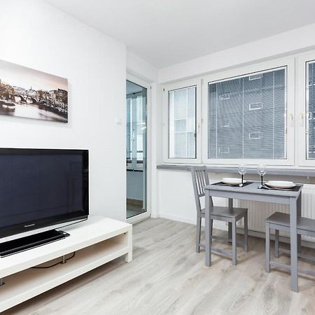Studio City Center Zlota Street By Renters Varsóvia Exterior foto